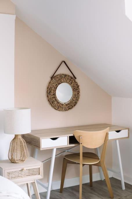 Designer 4-bed In The Heart Of *
