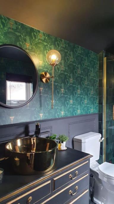 Holiday home Designer 4-bed In The Heart Of Belfast